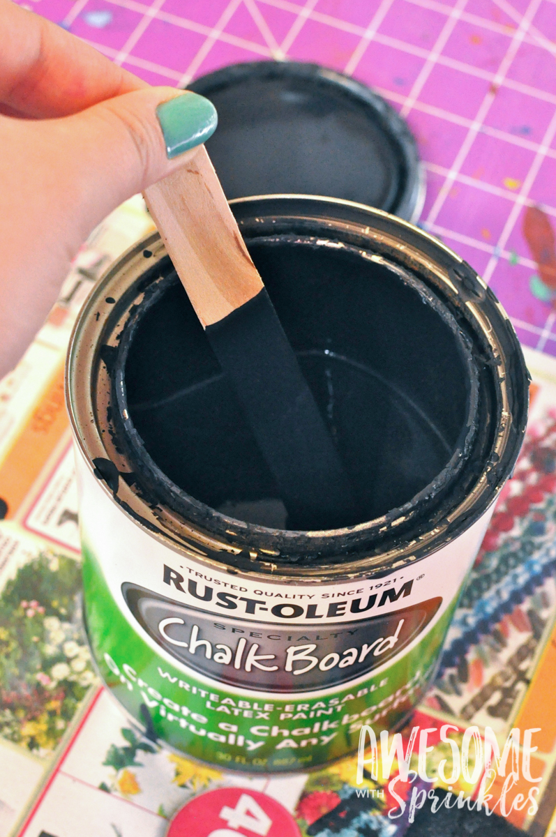 Easy and inexpensive chalkboard painted garden labels for your herb box | Awesome with Sprinkles