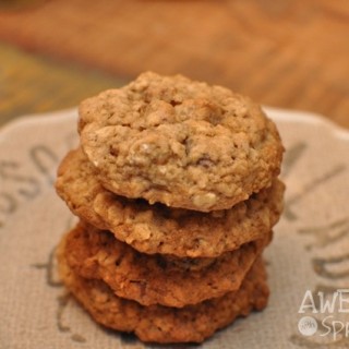 Chewy Oatmeal Cherry Cookies