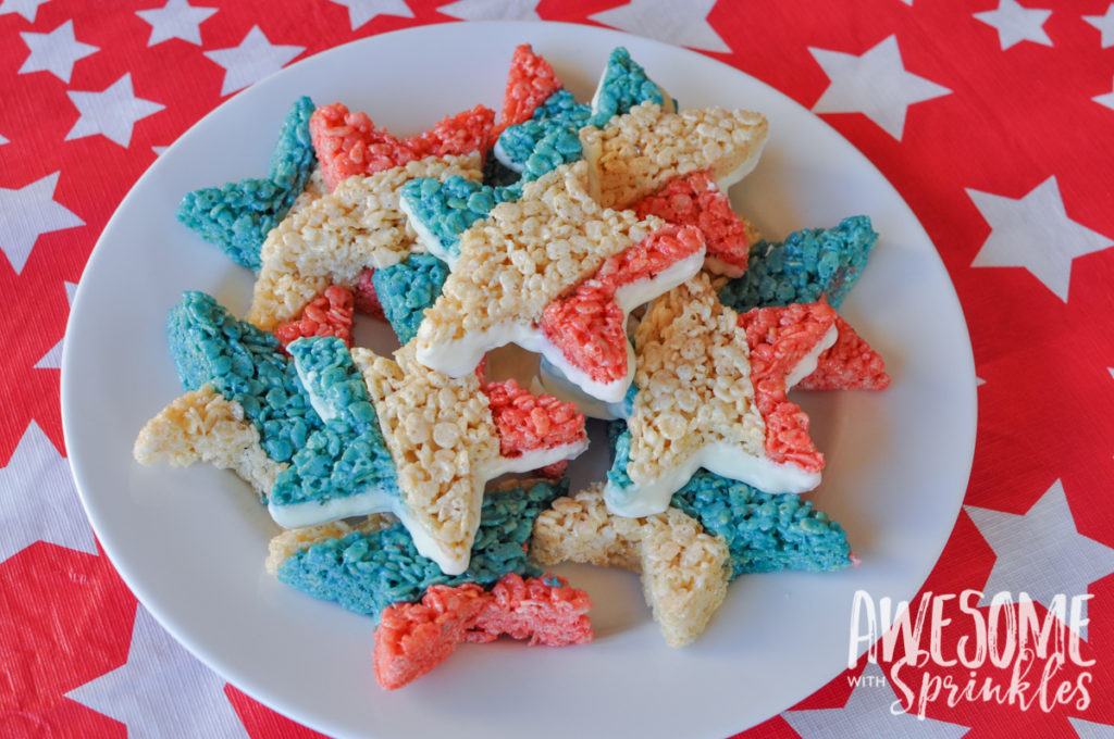 Red, White + Blue Star Crispies are easy and fun to make! Perfect for your next patriotic picnic! | Awesome with Sprinkles