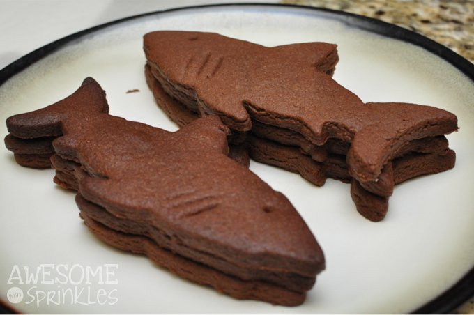 Shark Shaped Ice Cream Sandies | Awesome with Sprinkles