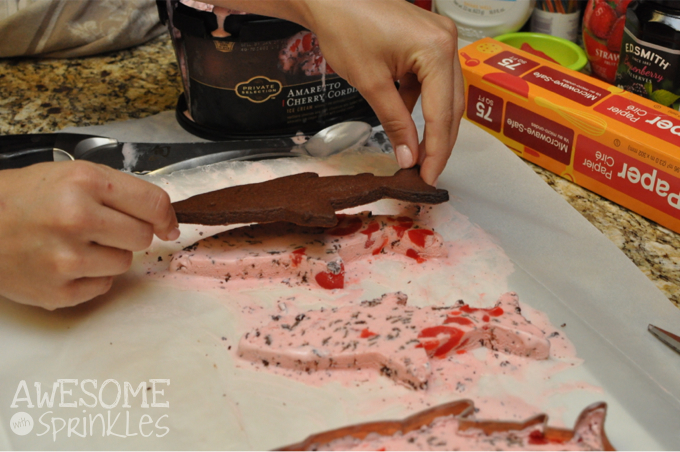 Shark Shaped Ice Cream Sandies | Awesome with Sprinkles