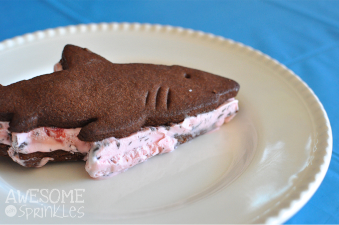 Shark Shaped Ice Cream Sandies | Awesome with Sprinkles