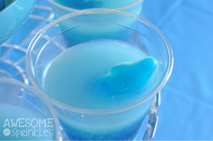 Boozy Layered Shark Tank Jelly Shots | Awesome with Sprinkles