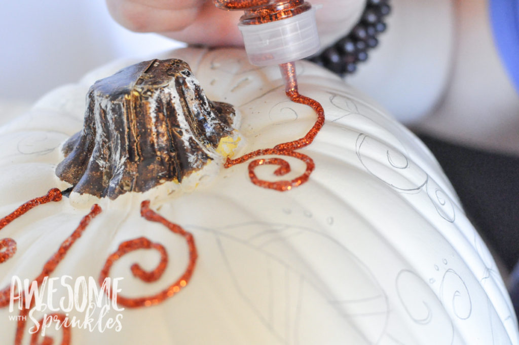 Faux Fabulous No-Carve Pumpkin Craft | Awesome with Sprinkles