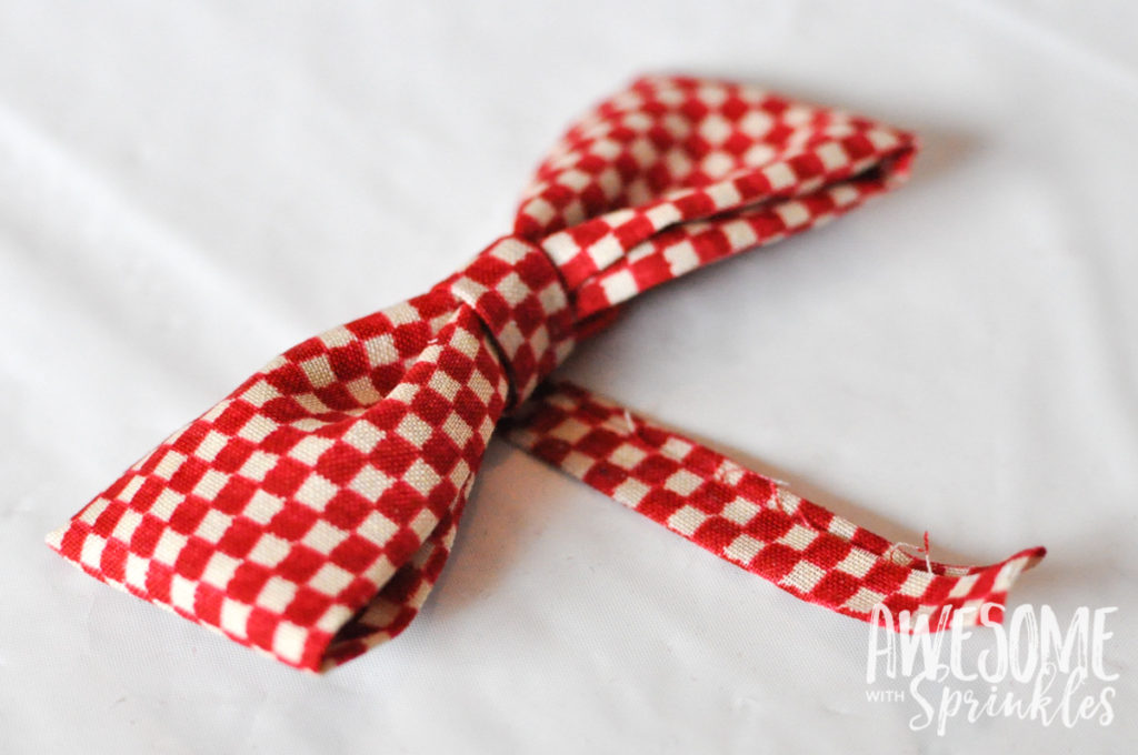 No-Sew Pet Collar Bow Ties | Awesome with Sprinkles