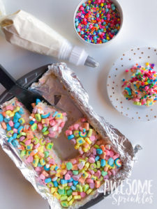 No-Bake Rainbow Marshmallow Pudding Pie (with Lucky Charms) // by Awesome with Sprinkles