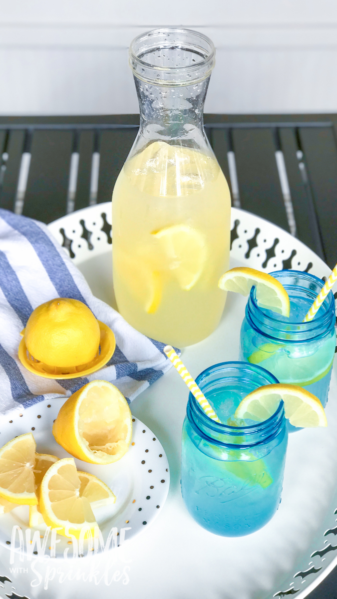 Lemonade like your grammy used to make! Easy 3 Ingredient Old Fashioned Lemonade | Awesome with Sprinkles