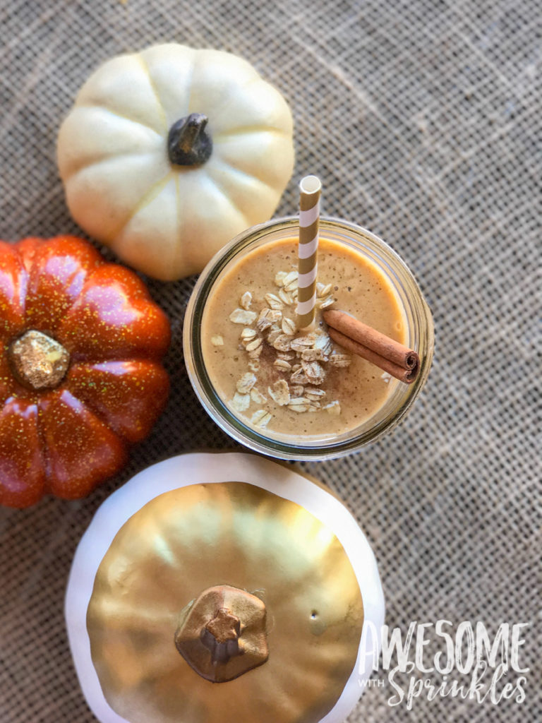 Easy Oatmeal Pumpkin Pie Smoothie | Awesome with Sprinkles