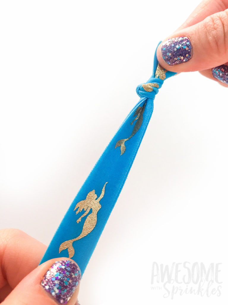 DIY Easy No-Crease Hair Ties with Foldover Elastic | Awesome with Sprinkles