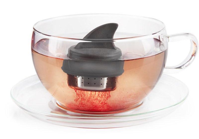 Shark Kitchen Gadgets Roundup for Shark Week | Shark Fin Tea Infuser